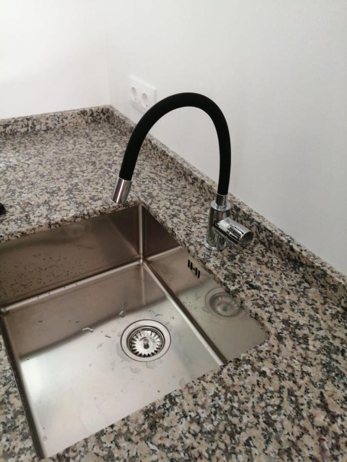 2 Bedroom Large Modern Apartment In Blanes Old Town 50M From The Beach! Екстериор снимка